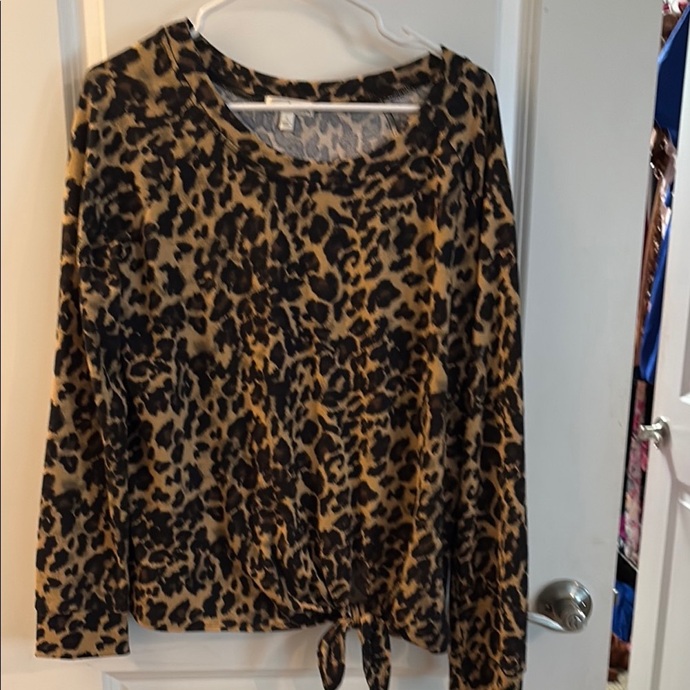 Nine Britton Leopard Print Top